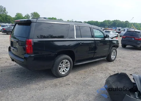 2015 Chevrolet Suburban 1500 Lt z USA, uszkodzony, nr VIN 1GNSKJKC1FR166507